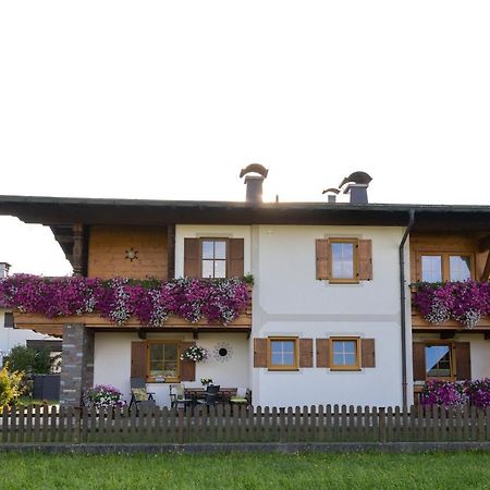 Gaestehaus Schwaiger - Wiesenweg Kössen 外观 照片